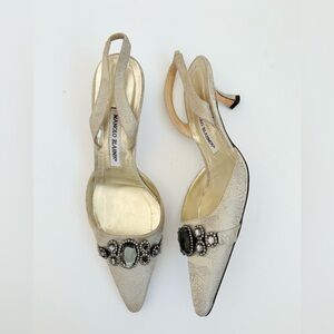 Manolo Blahnik Pale Gold textured floral Rhinestone Carolyn slingback pumps EU39